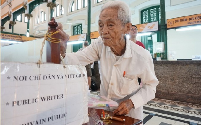 nguoi-viet-thu-thue-cuoi-cung-o-sai-gon-duong-van-ngo-qua-doi