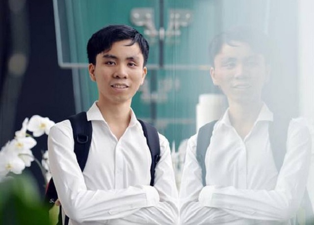 Nguyen-Van-Khanh-va-3-lan-lot-top-100-hacker-mu-trang-the-gioi
