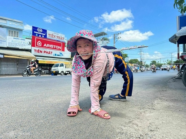 nghi-luc-phi-thuong-cua-nguoi-phu-nu-chi-biet-bo